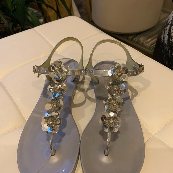 Cute Kate Spade sandals - Picture 2 of 8